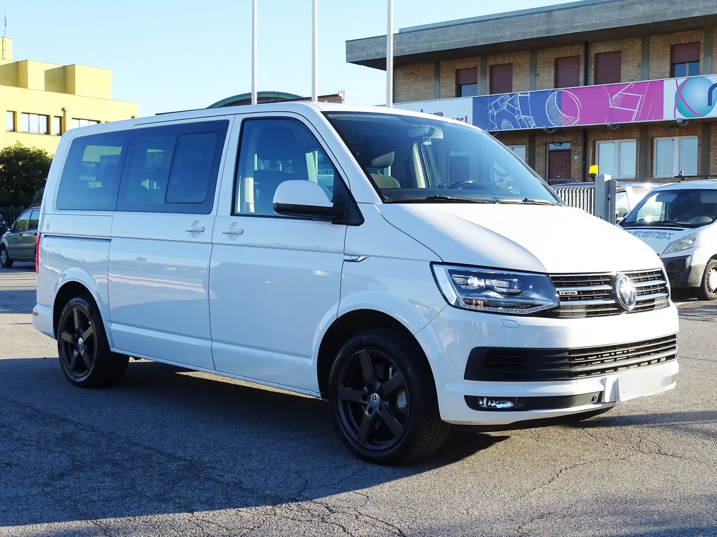 Volkswagen T6 Multivan Multivan T6 2016 2.0 tdi Comfortline 4motion 204cv Bianco - 1