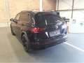 Volkswagen Tiguan 2.0 TDI DSG R-Line Navi  LED-Matrix-Schei Schwarz - thumbnail 2