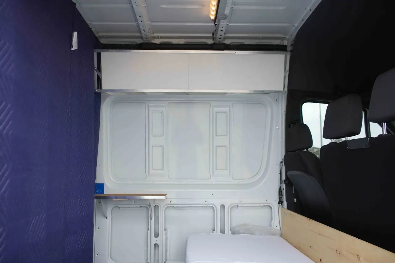 Mercedes-Benz Sprinter снимка Mercedes-Benz Sprinter