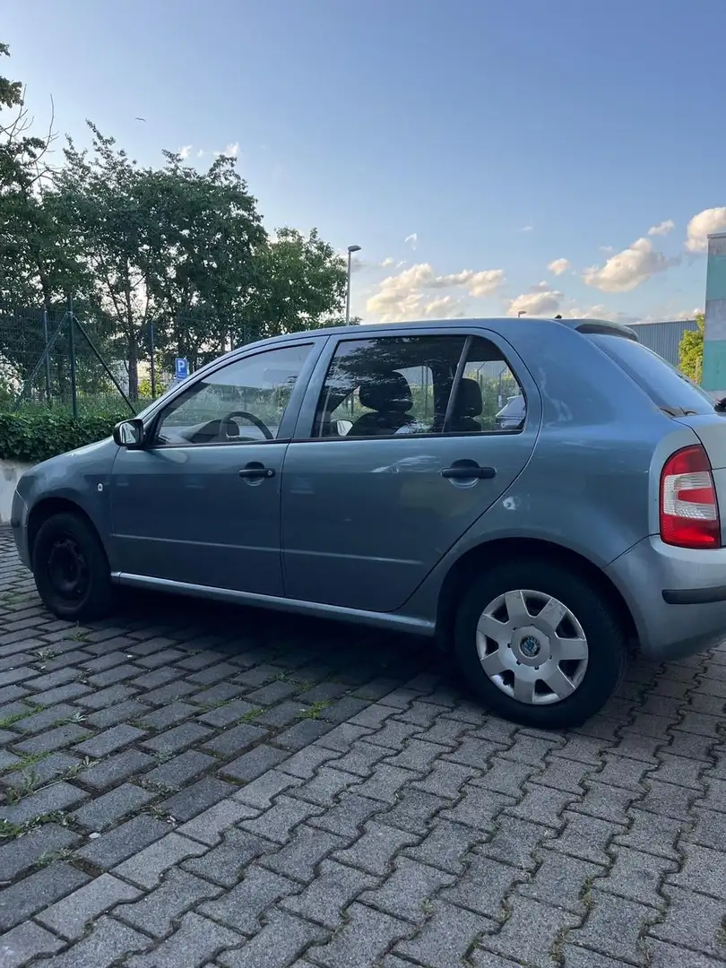 Skoda Fabia Classic Gris - 2