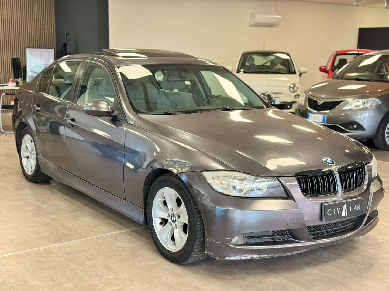 BMW 320 Serie 3 E90 Berlina 320d Attiva