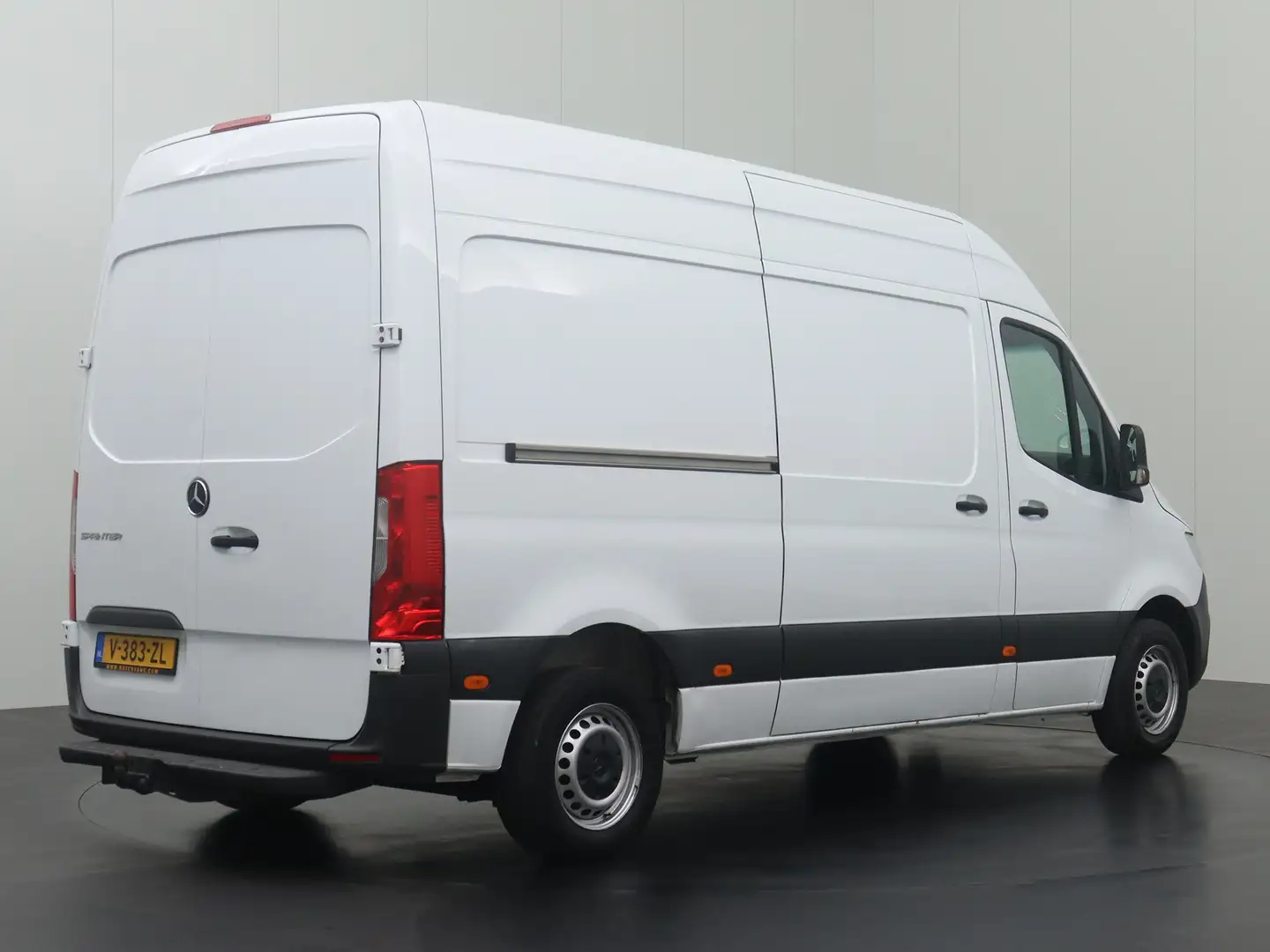Mercedes-Benz Sprinter 314CDI L2H2 | Trekhaak | Airco | 3-Persoons | Beti Wit - 2