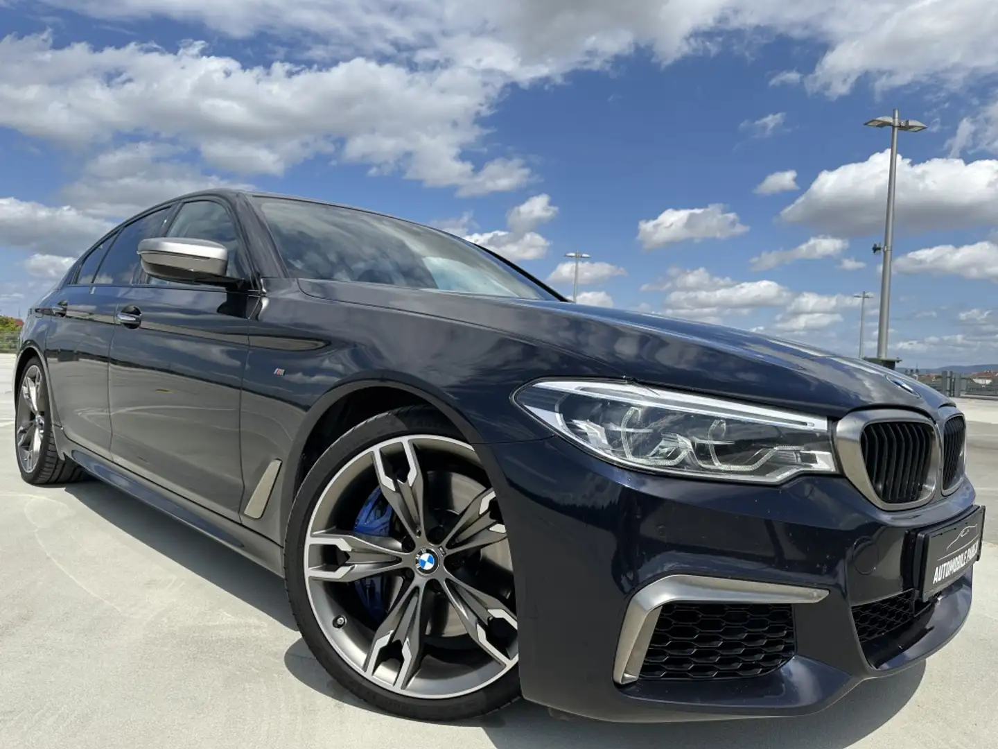 BMW M5 M550dA xDrive crna - 1