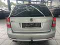 Skoda Octavia Combi 2.0 TDI RS, Leder, Navi, AHK Silber - thumbnail 3