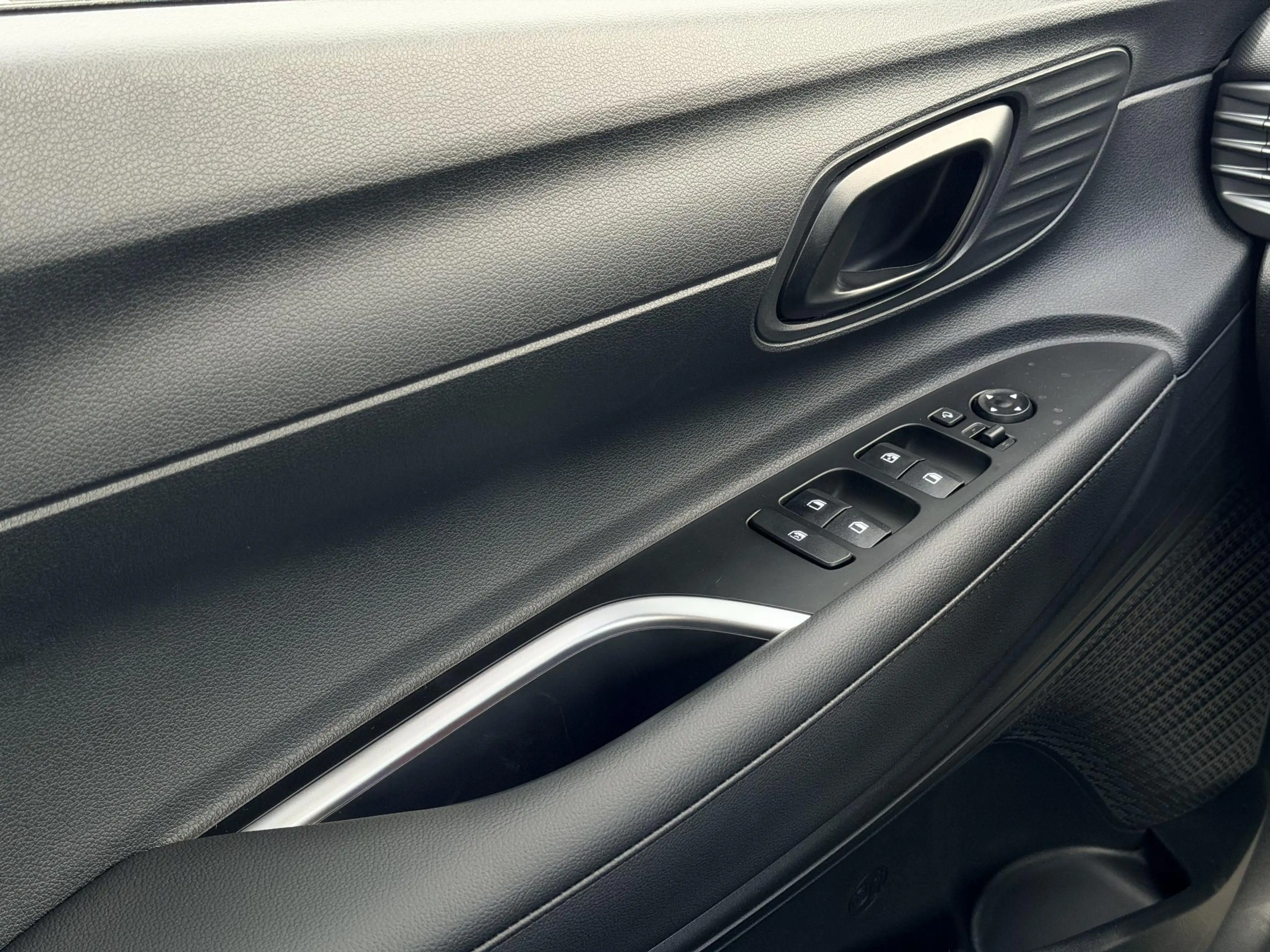 Hyundai BAYON 1.0 T-GDI Comfort / Led koplampen / Navigatie / Cr — photo 28