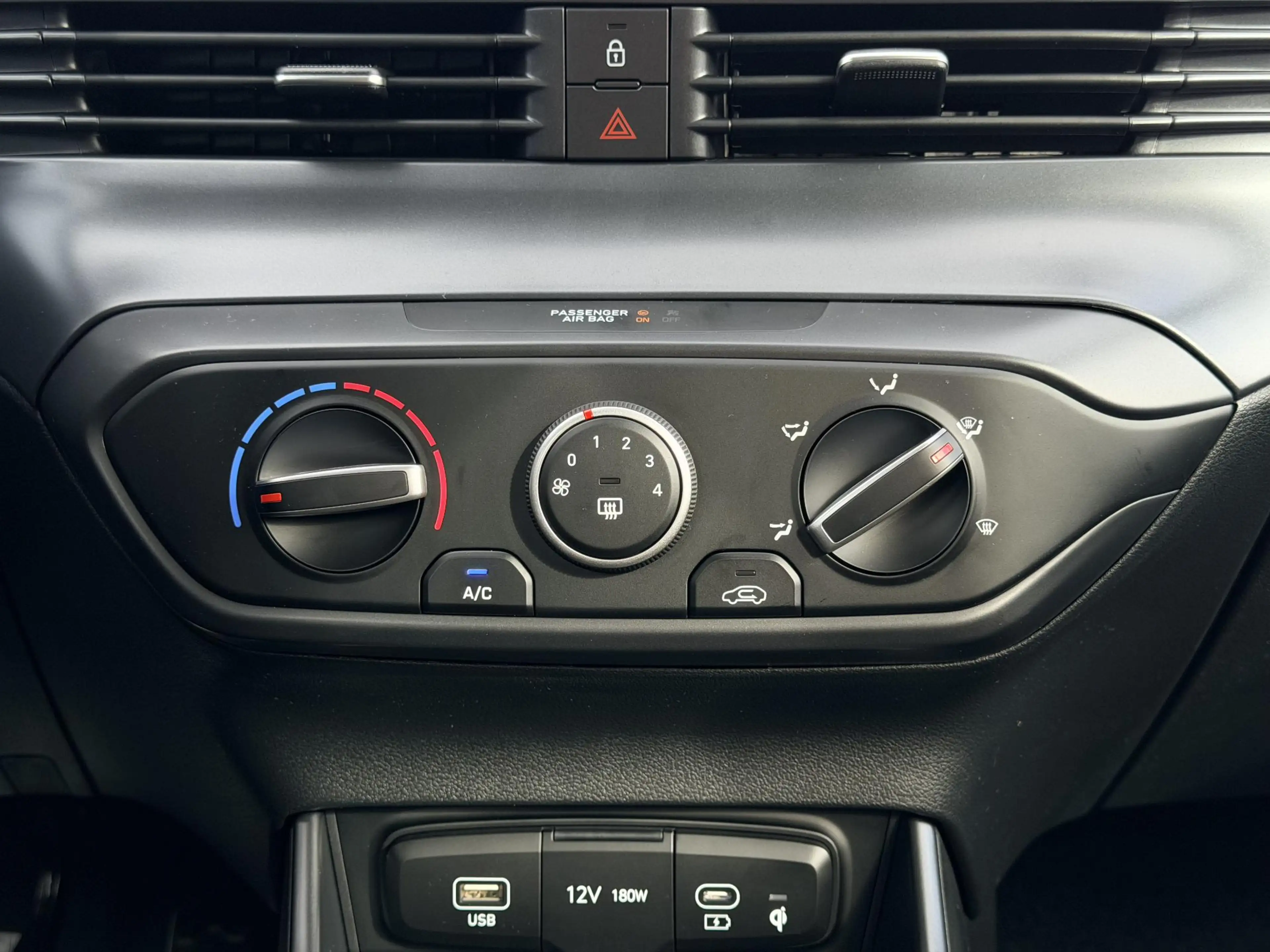 Hyundai BAYON 1.0 T-GDI Comfort / Led koplampen / Navigatie / Cr — photo 27