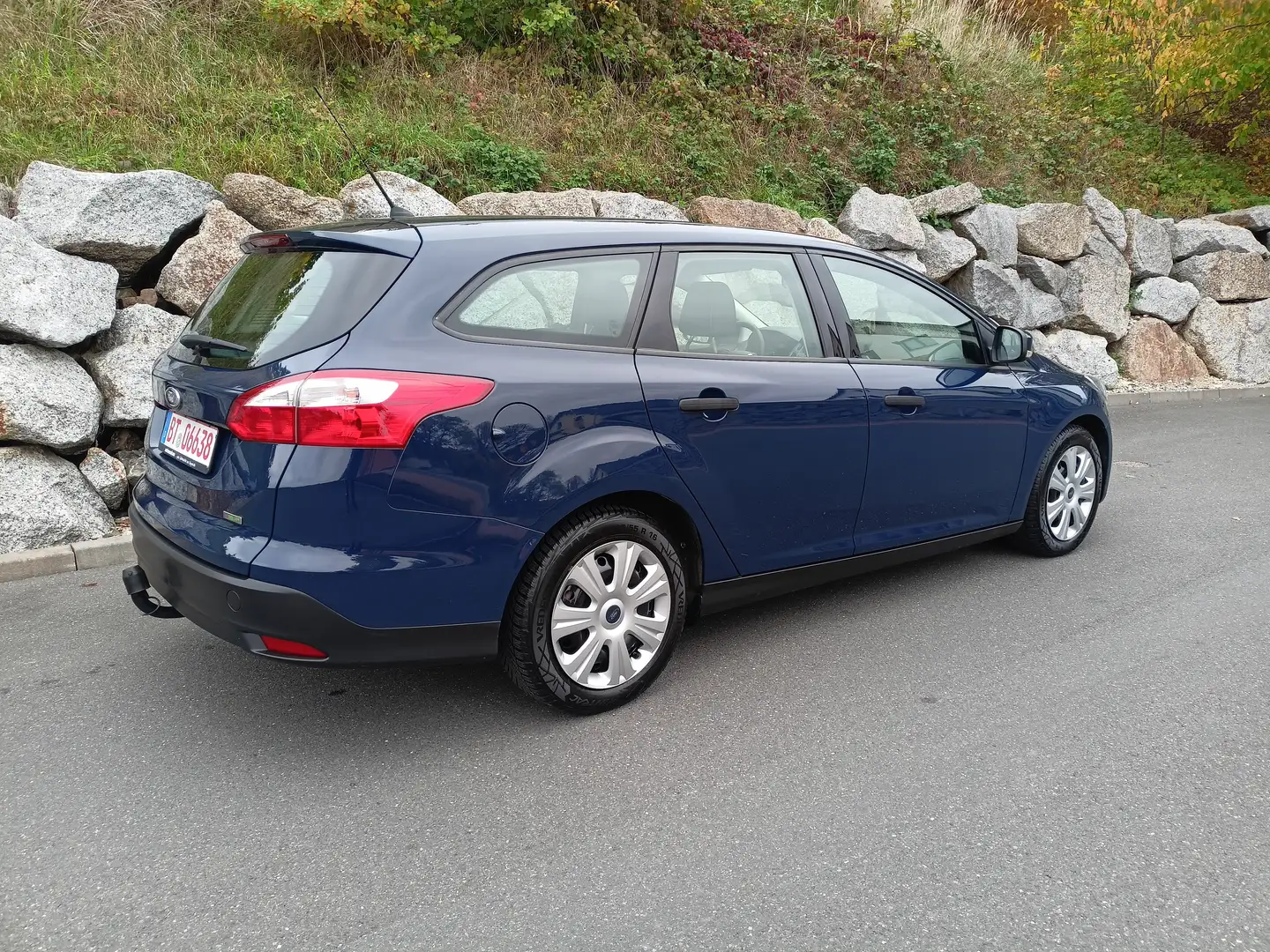 Ford Focus Turnier / 1. Hand / HU/AU 10-27 / AHK !!! Blau - 2