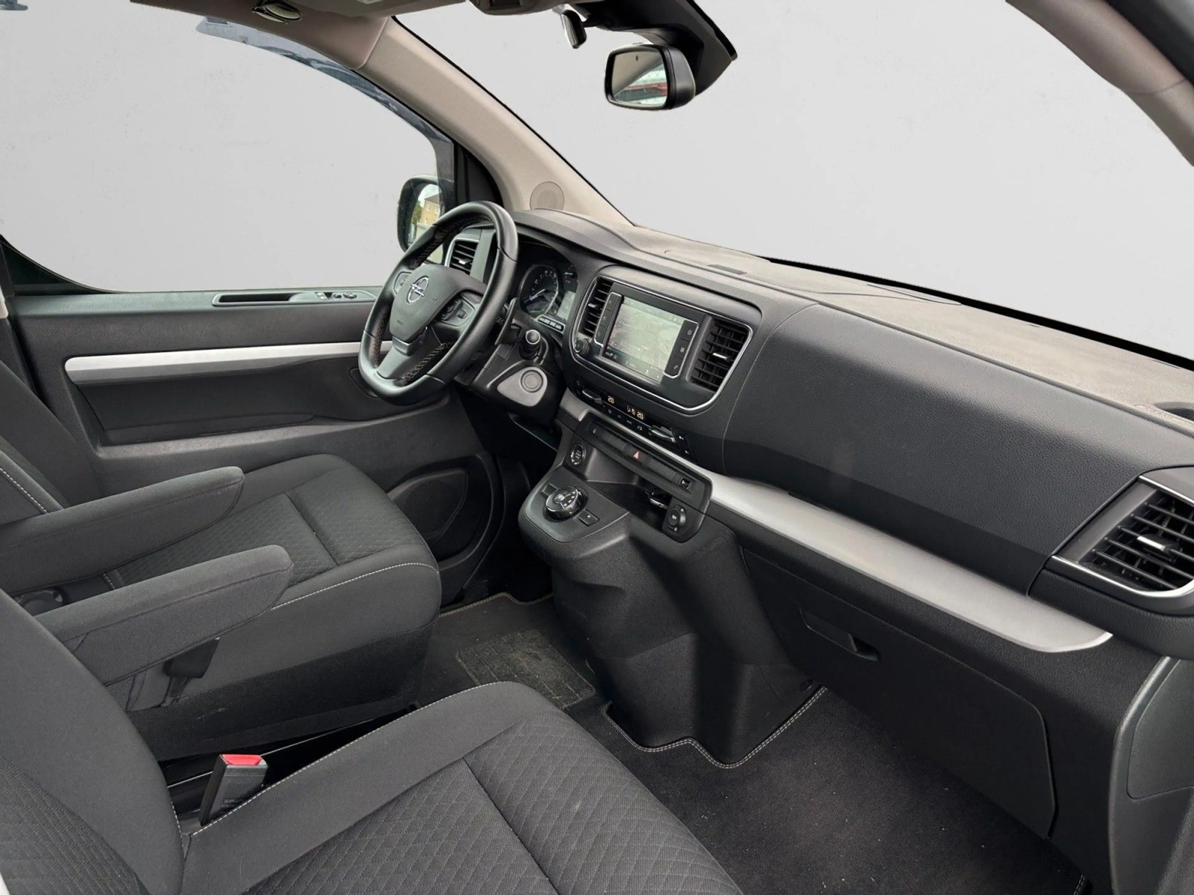 Opel Zafira Life CROSSCAMPER|STDHZG|4 SITZER|ZUBEHÖR — photo 15