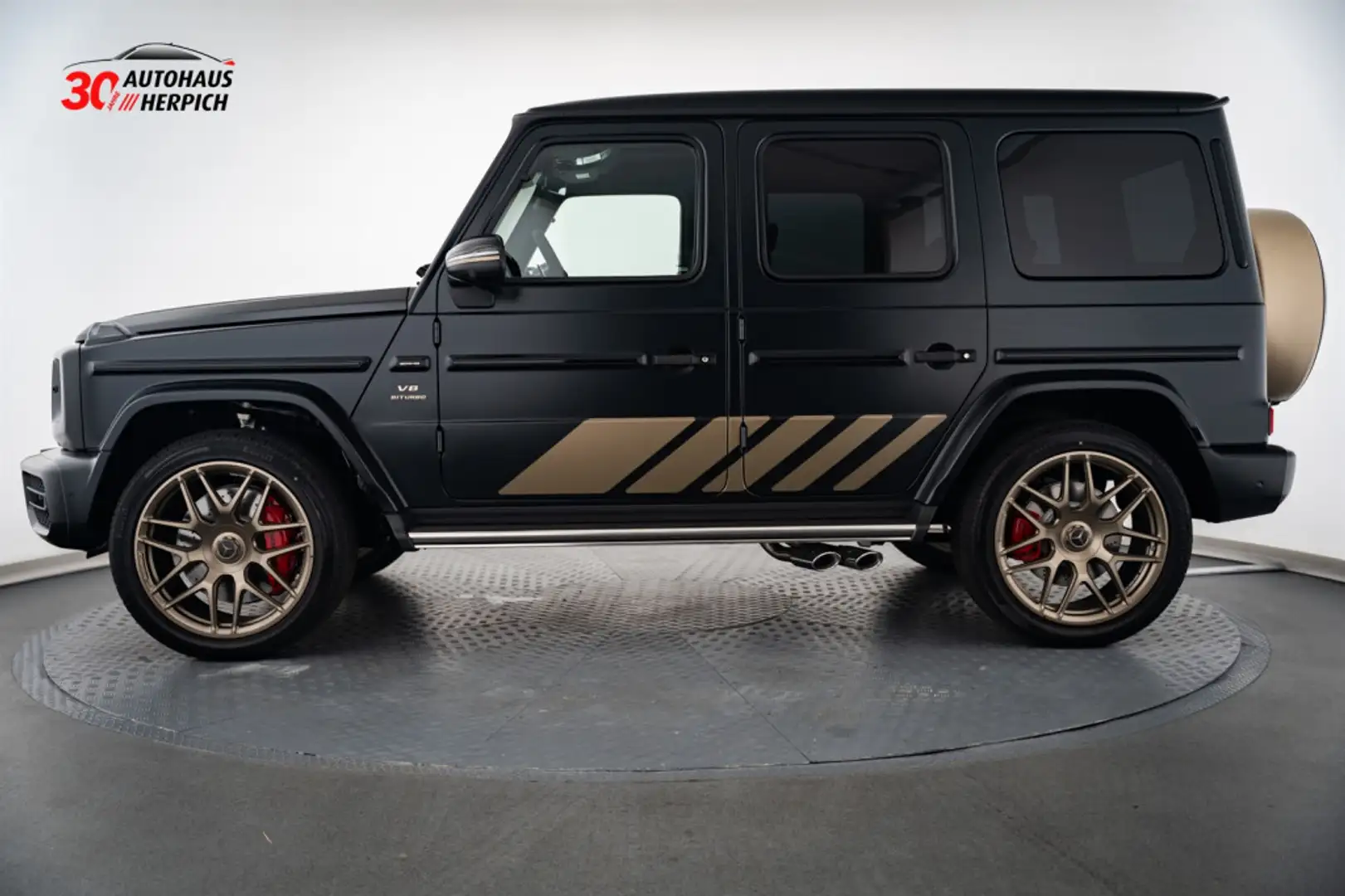 Mercedes-Benz G 63 AMG Grand Edition **STOCK ** MY2024 Carbon Black - 2
