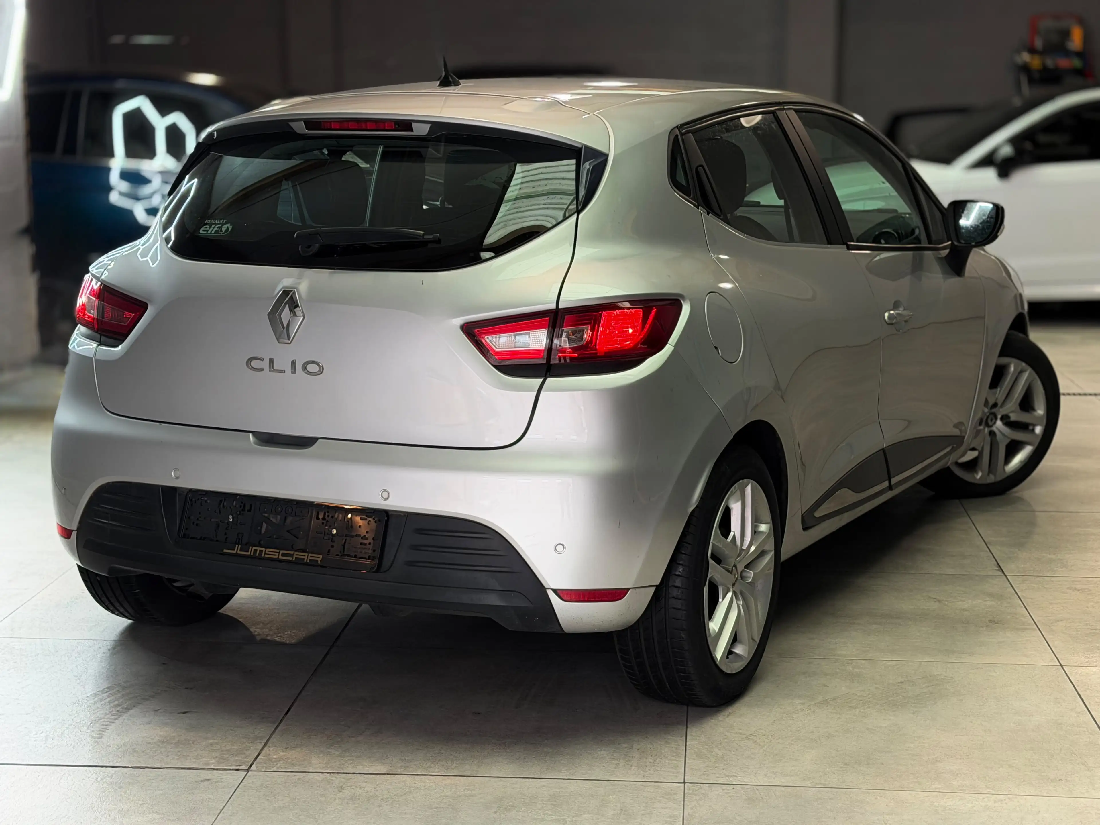 Renault Clio Clio 0.9 TCe Intens (EU6c) — photo 6