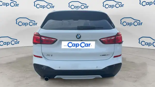 BMW X1 view 3