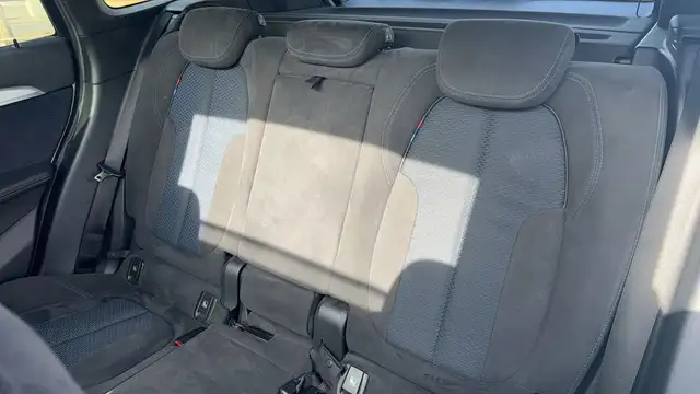 BMW X1 view 9
