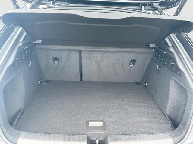 Audi A3 view 13