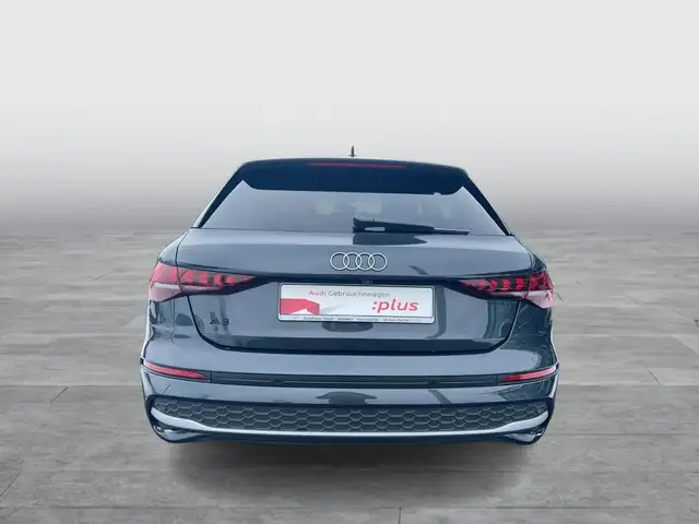 Audi A3 view 4