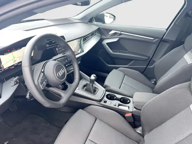 Audi A3 view 9