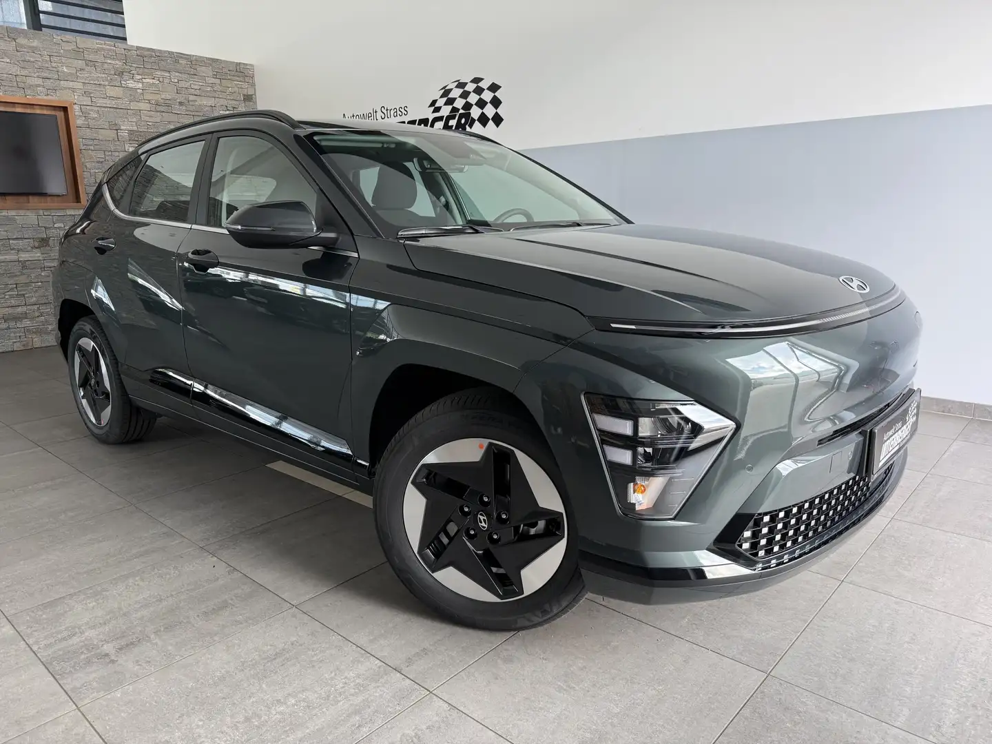 Hyundai KONA Elektro Smart Line 48,6 kWh Vert - 1