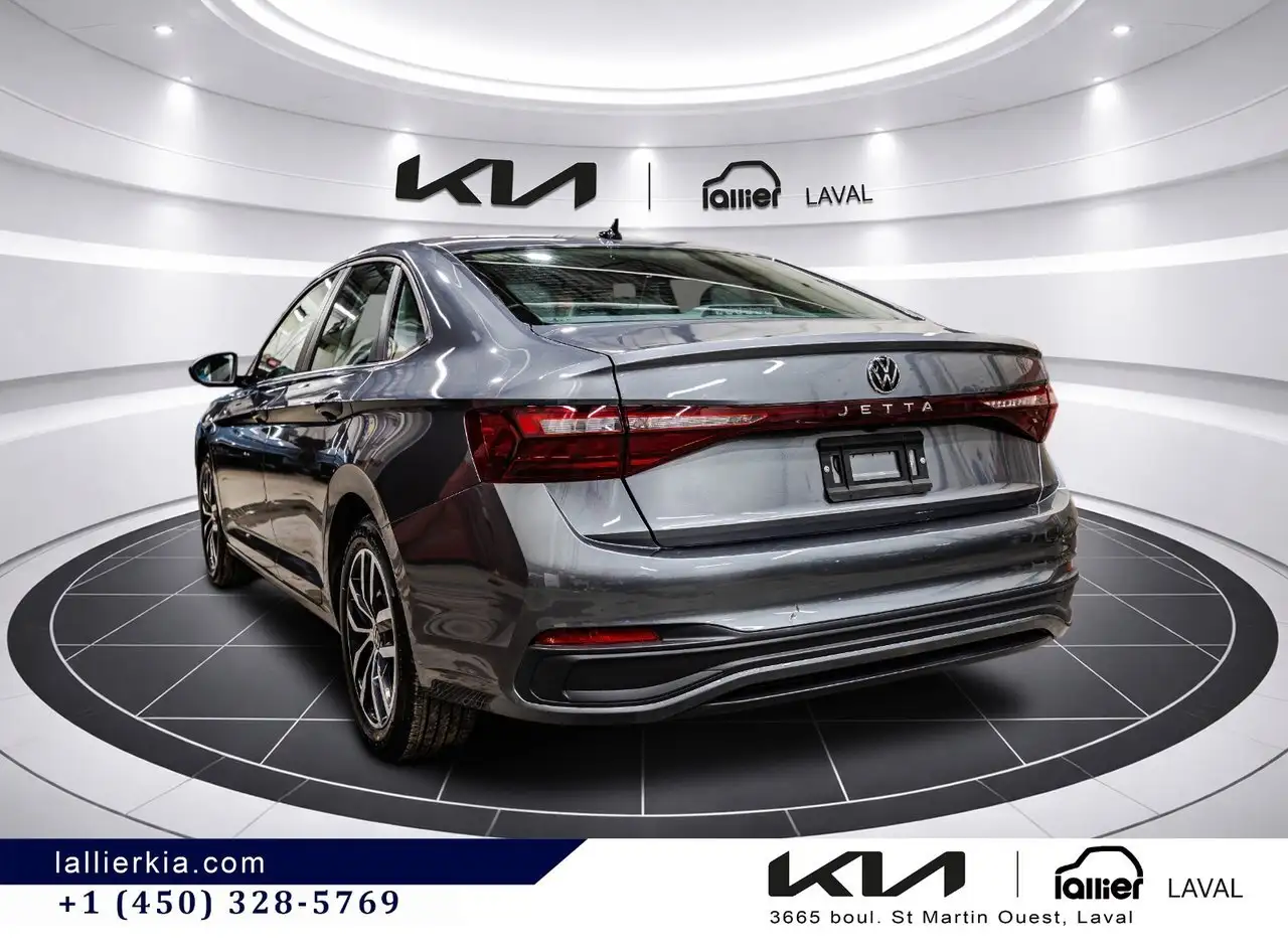 Volkswagen Jetta снимка Volkswagen Jetta
