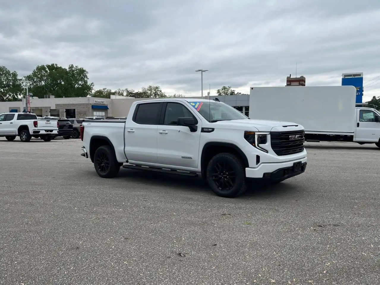 GMC Sierra 1500 снимка GMC Sierra 1500