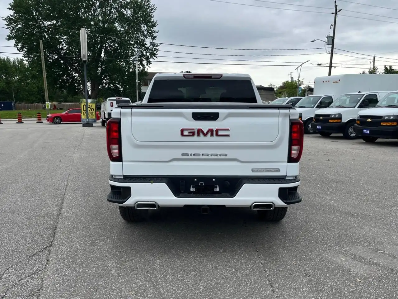 GMC Sierra 1500 снимка GMC Sierra 1500