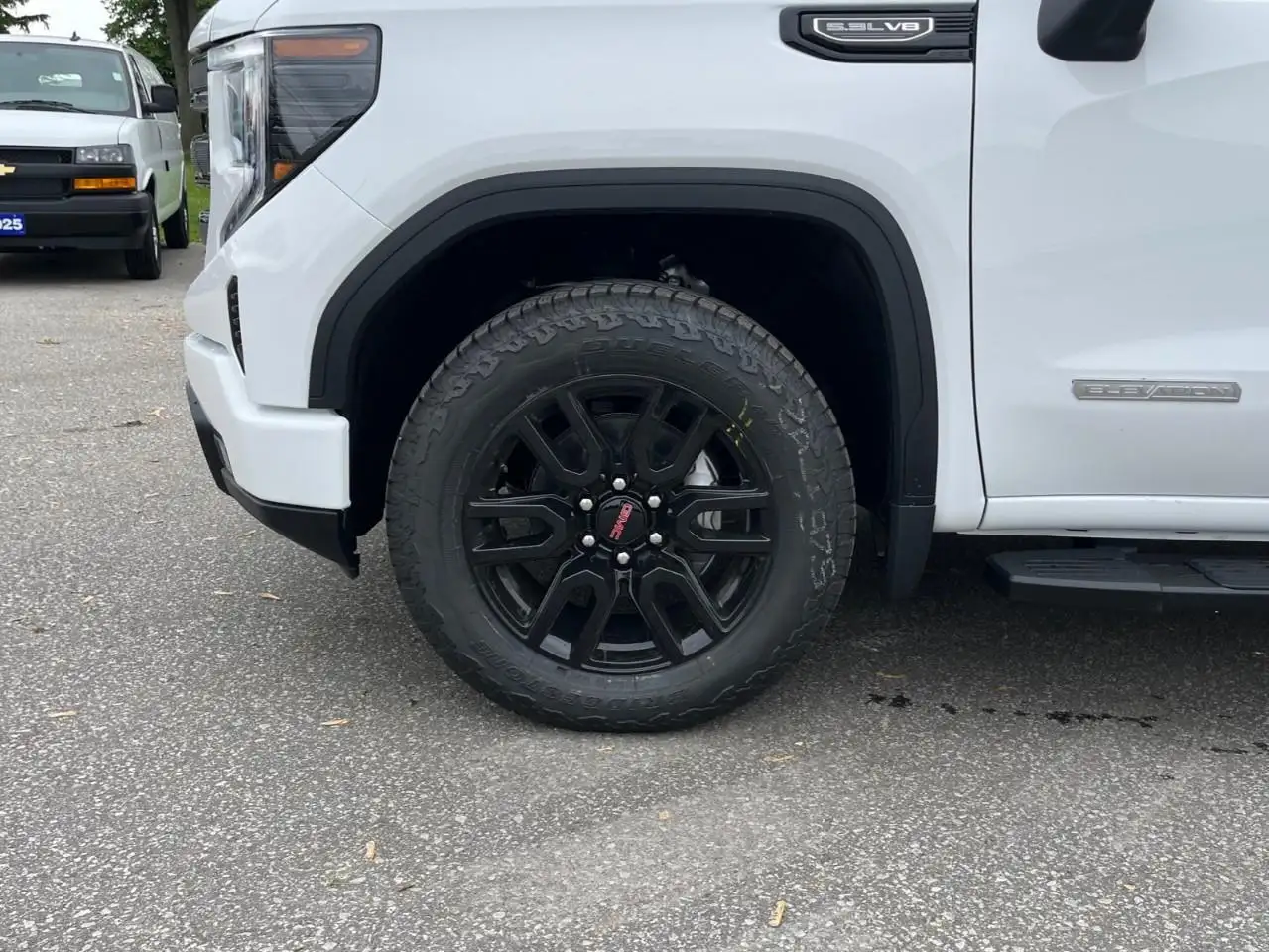 GMC Sierra 1500 снимка GMC Sierra 1500