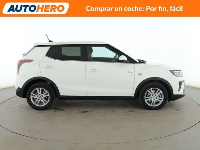 KGM Tivoli view 7