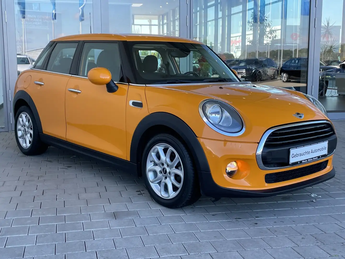 MINI One D Pepper PDC hi.Klimaaut.SH.LM-Felgen. Orange - 2