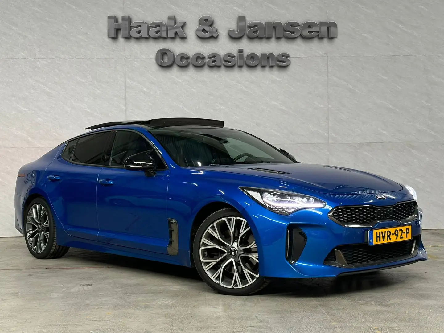 Kia Stinger GT-Line 2WD - Pano - Leder - Adaptive - Trekhaak - Blau - 2