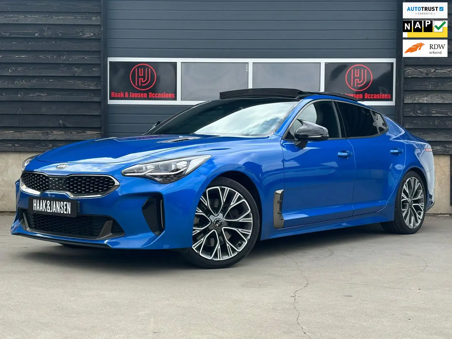 Kia Stinger GT-Line 2WD - Pano - Leder - Adaptive - Trekhaak - Blauw - 1