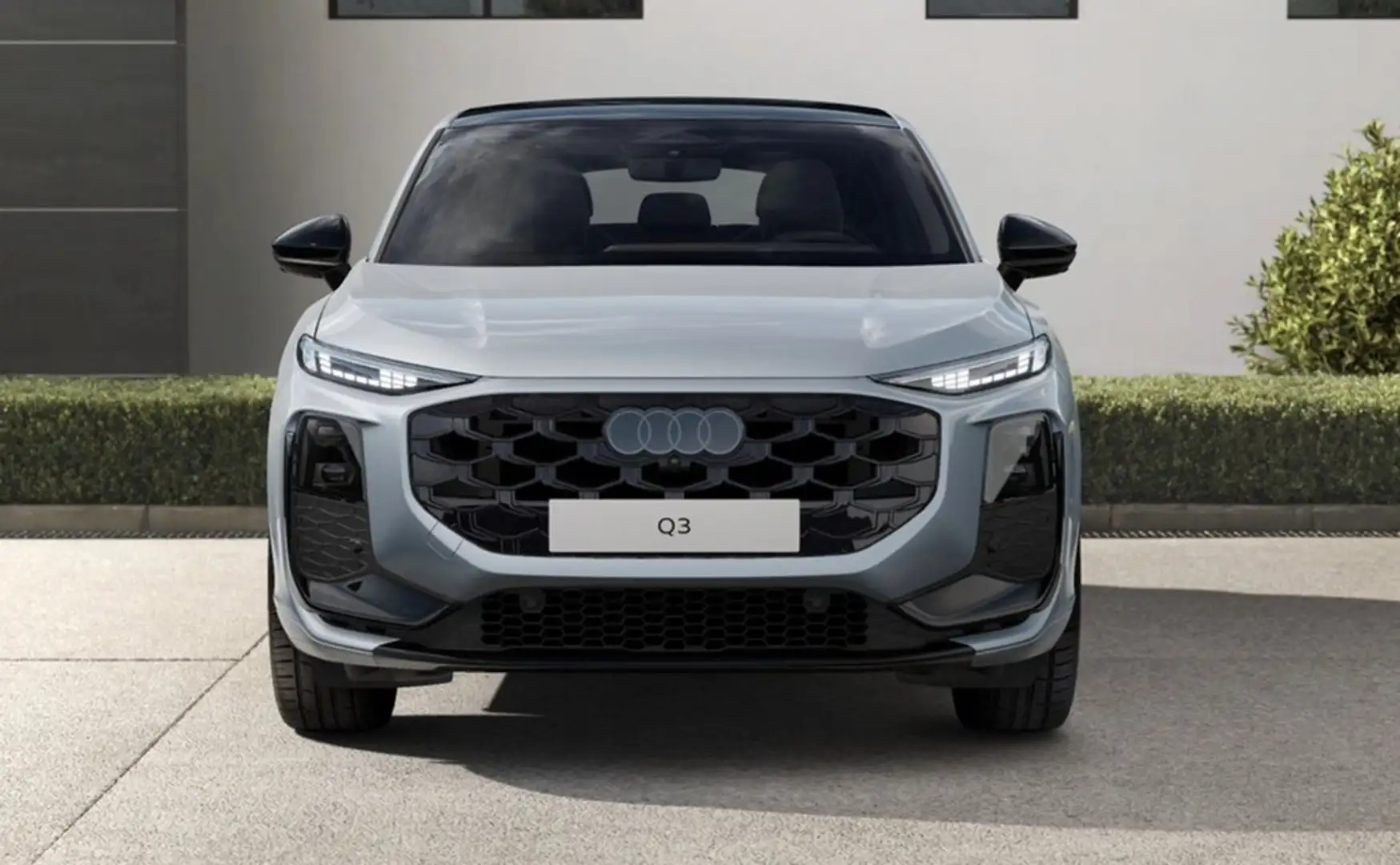 Audi Q3 Sportback TFSI quattro 195 kW S Grau - 2