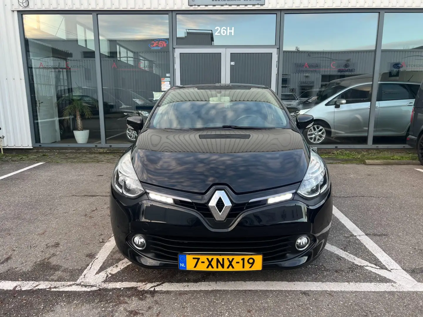 Renault Clio 0.9 TCe ECO Night&Day NAVI | AIRCO | CRUISE |CAMER Zwart - 2
