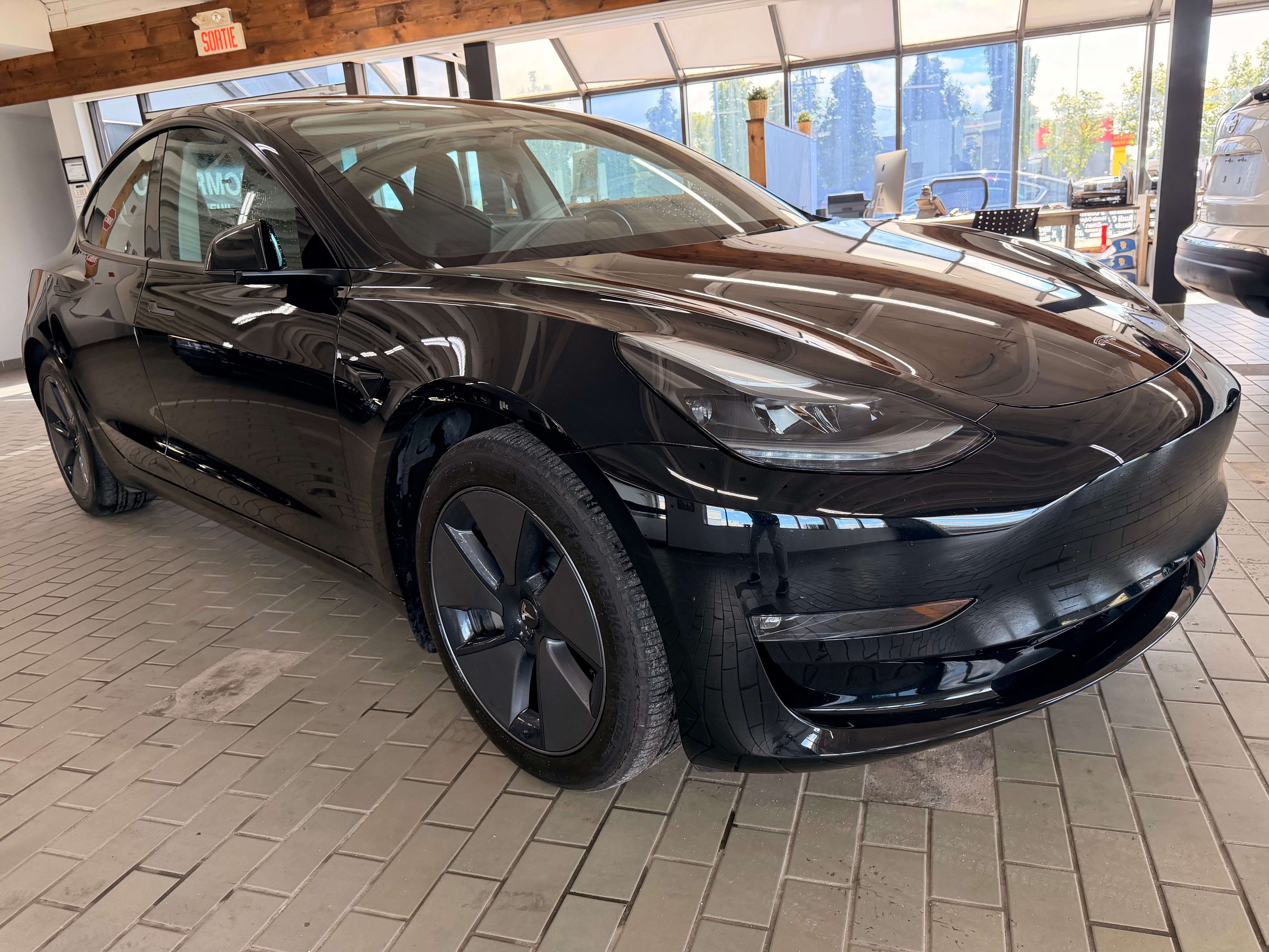 2023 Tesla Model 3 Long Range - Image 7