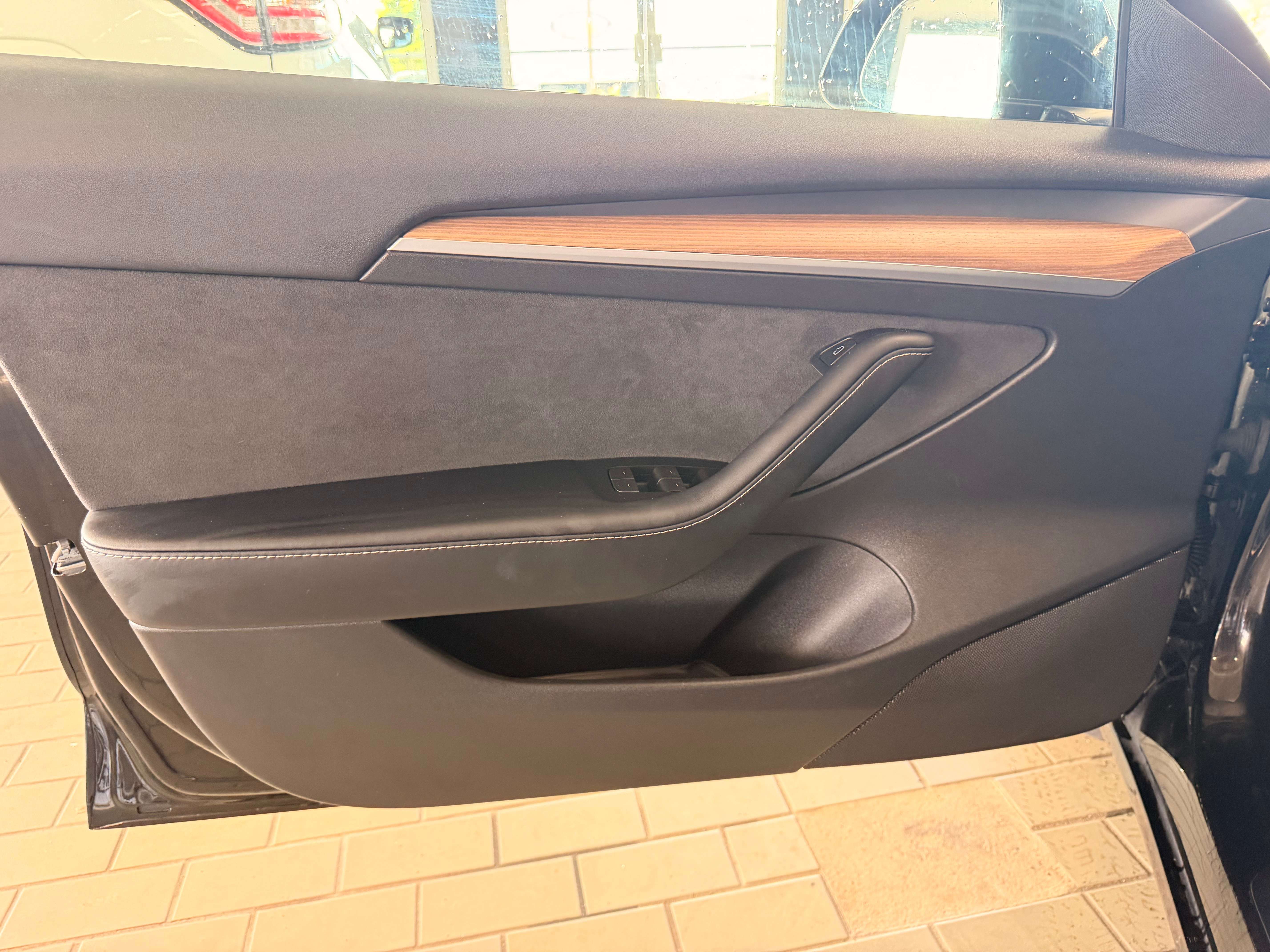 2023 Tesla Model 3 Long Range - Image 16