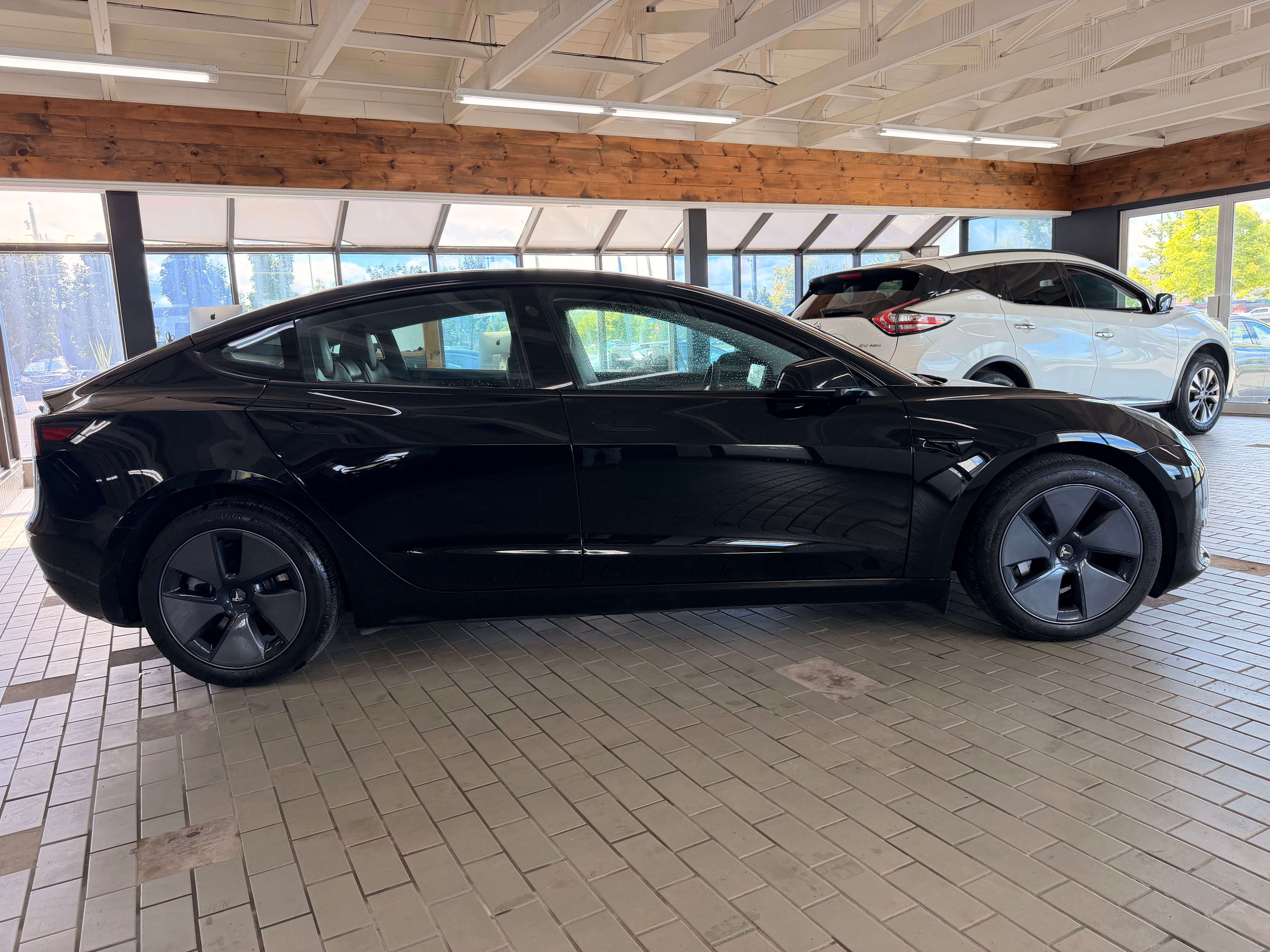 2023 Tesla Model 3 Long Range - Image 6