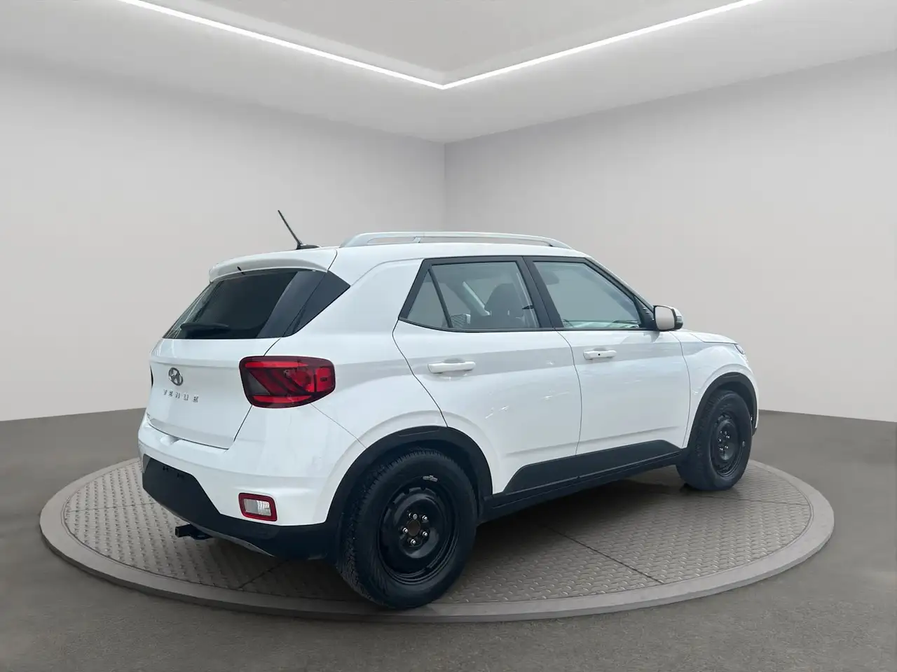 Hyundai Venue снимка Hyundai Venue