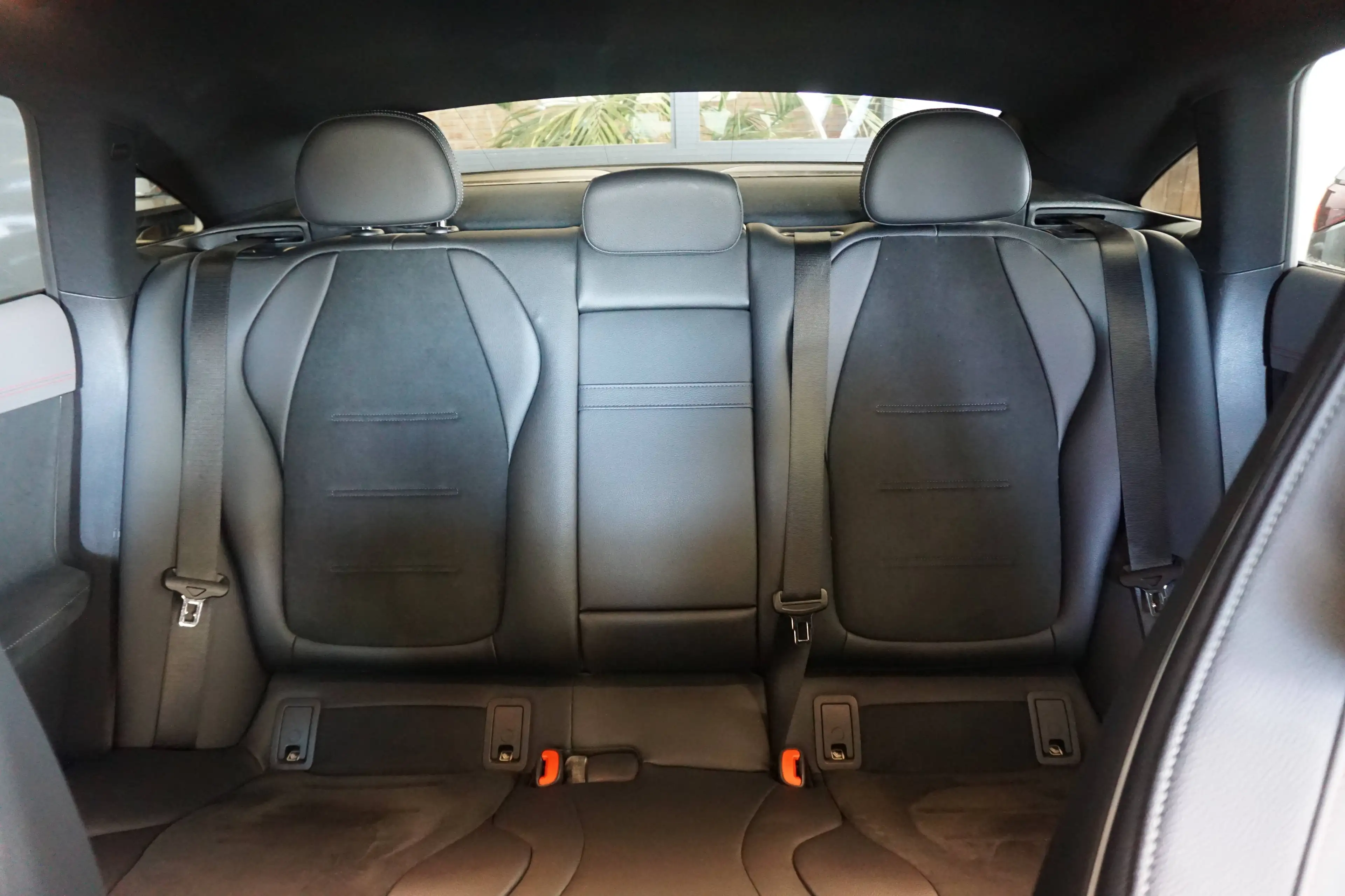 Mercedes-Benz EQE 350 AMG - TREKHAAK WEGKLAPBAAR — photo 10