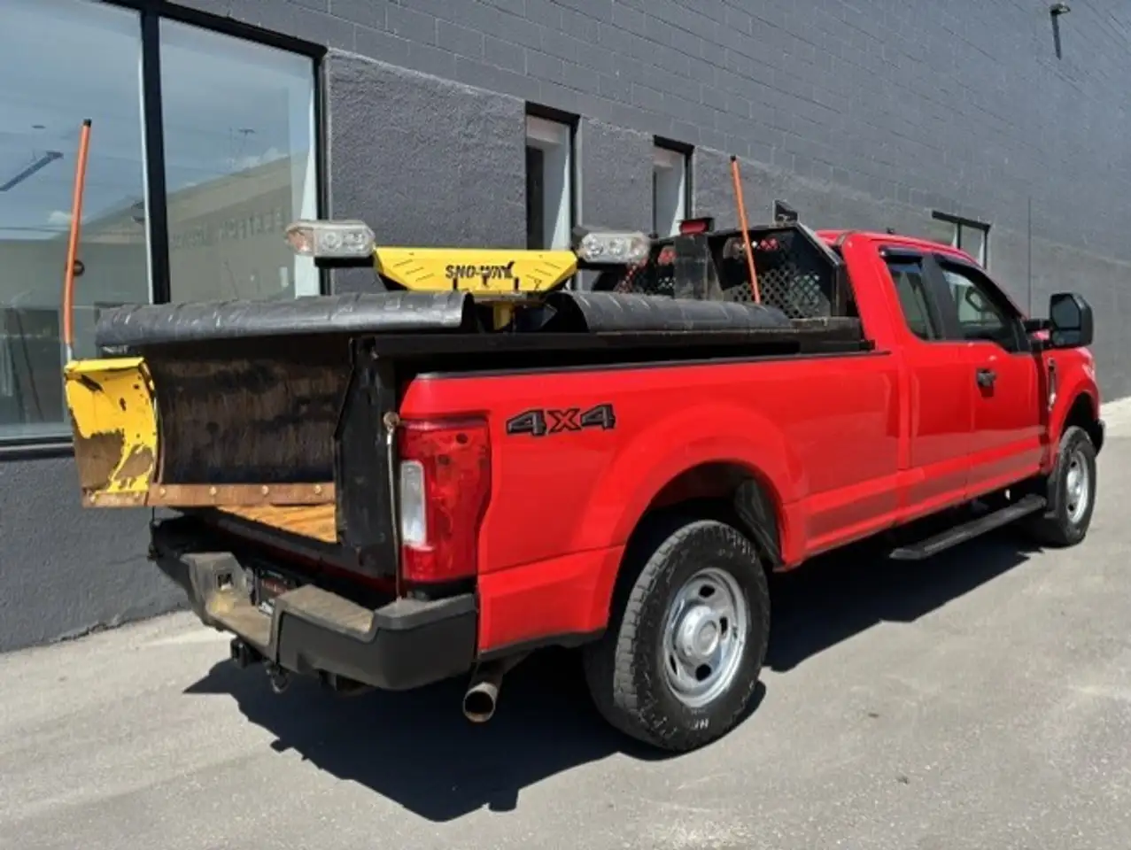 Ford F 350 снимка Ford F 350