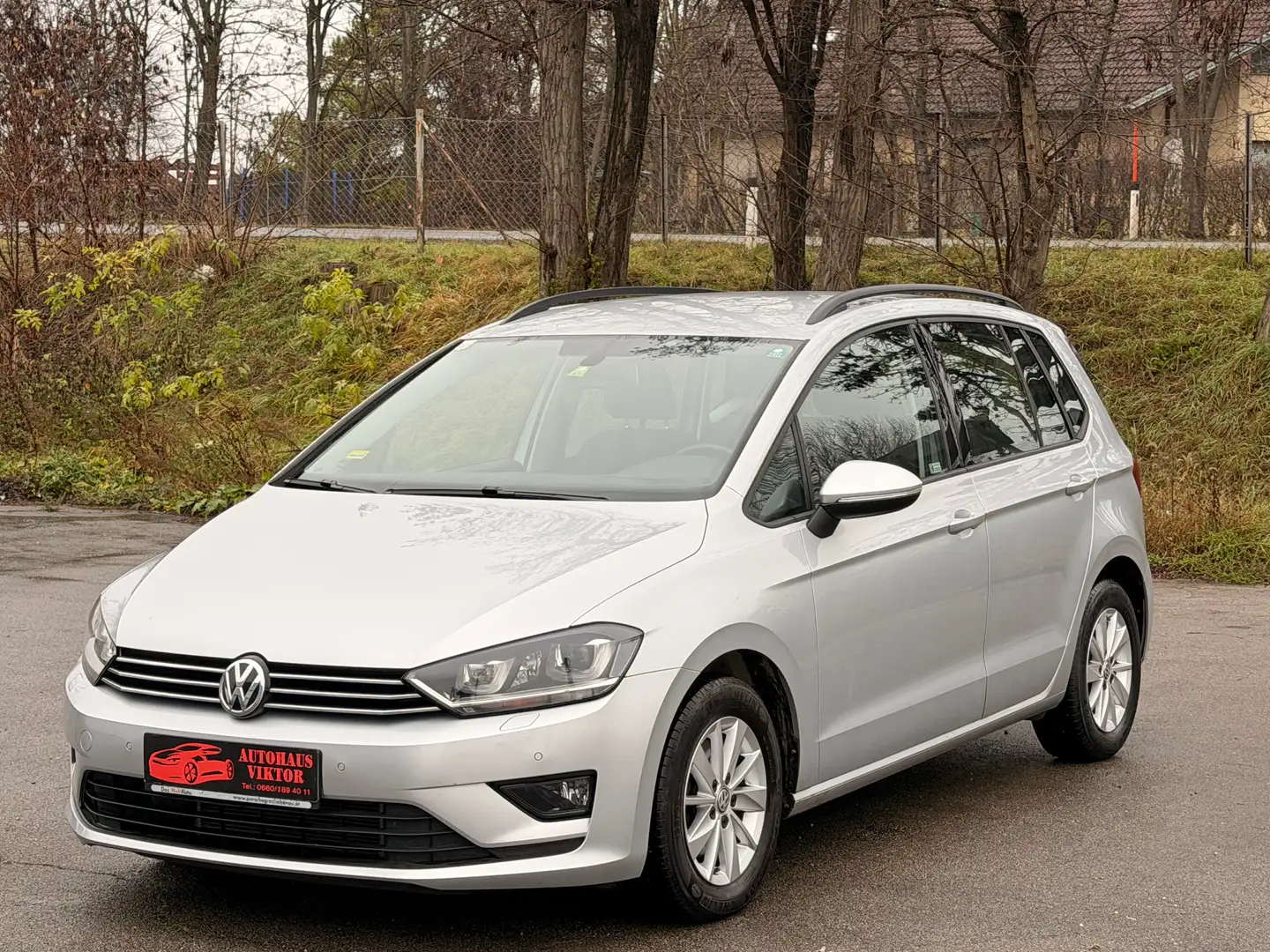 Volkswagen Golf Sportsvan Comfortline 1.6 TDI *12 Monate garantie* Grau - 1