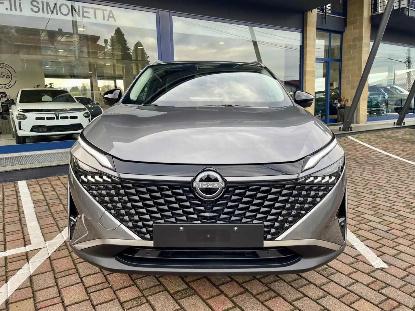 Nissan Qashqai MHEV 140 CV N-Connecta Grigio - 2