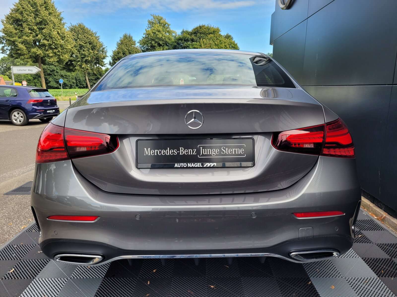 Mercedes-Benz A 250
