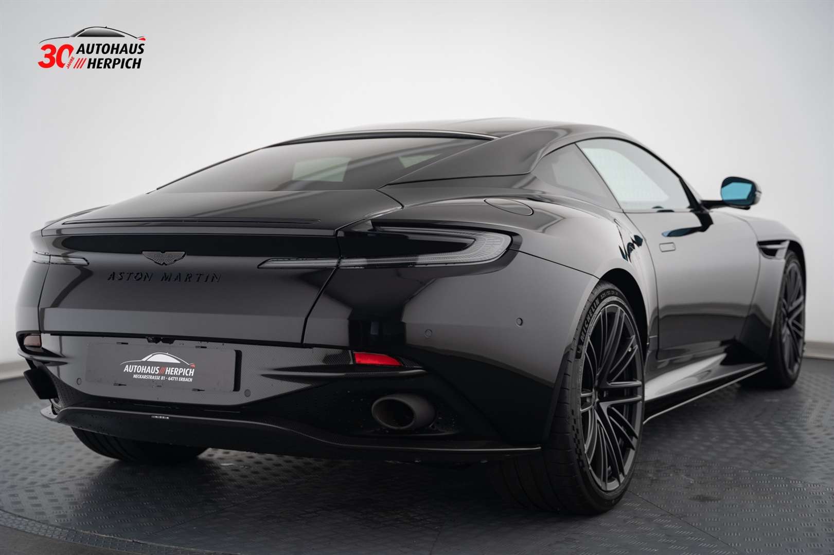 Aston Martin DB Performance -  - Joinsteer - #4