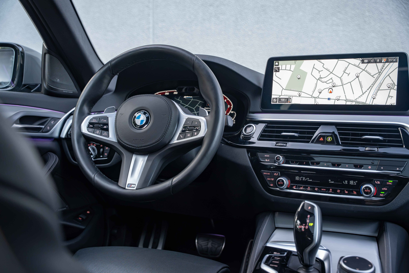 BMW 545 e xDrive M-SPORT/LASER/OPENDAK/HUD/H&K/360°/ACC/AMBIENTE/19" — photo 12