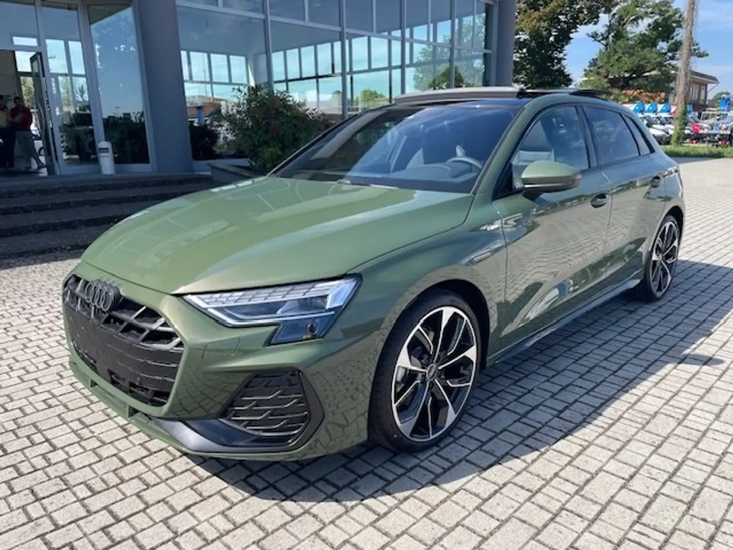 Audi A3 SPB Sportback 35 TDI S tronic S Line TETTO/SONOS Groen - 2