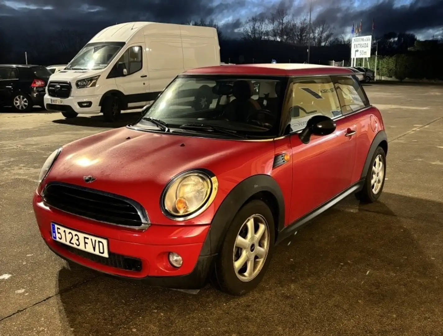 MINI One 3P Rojo - 1