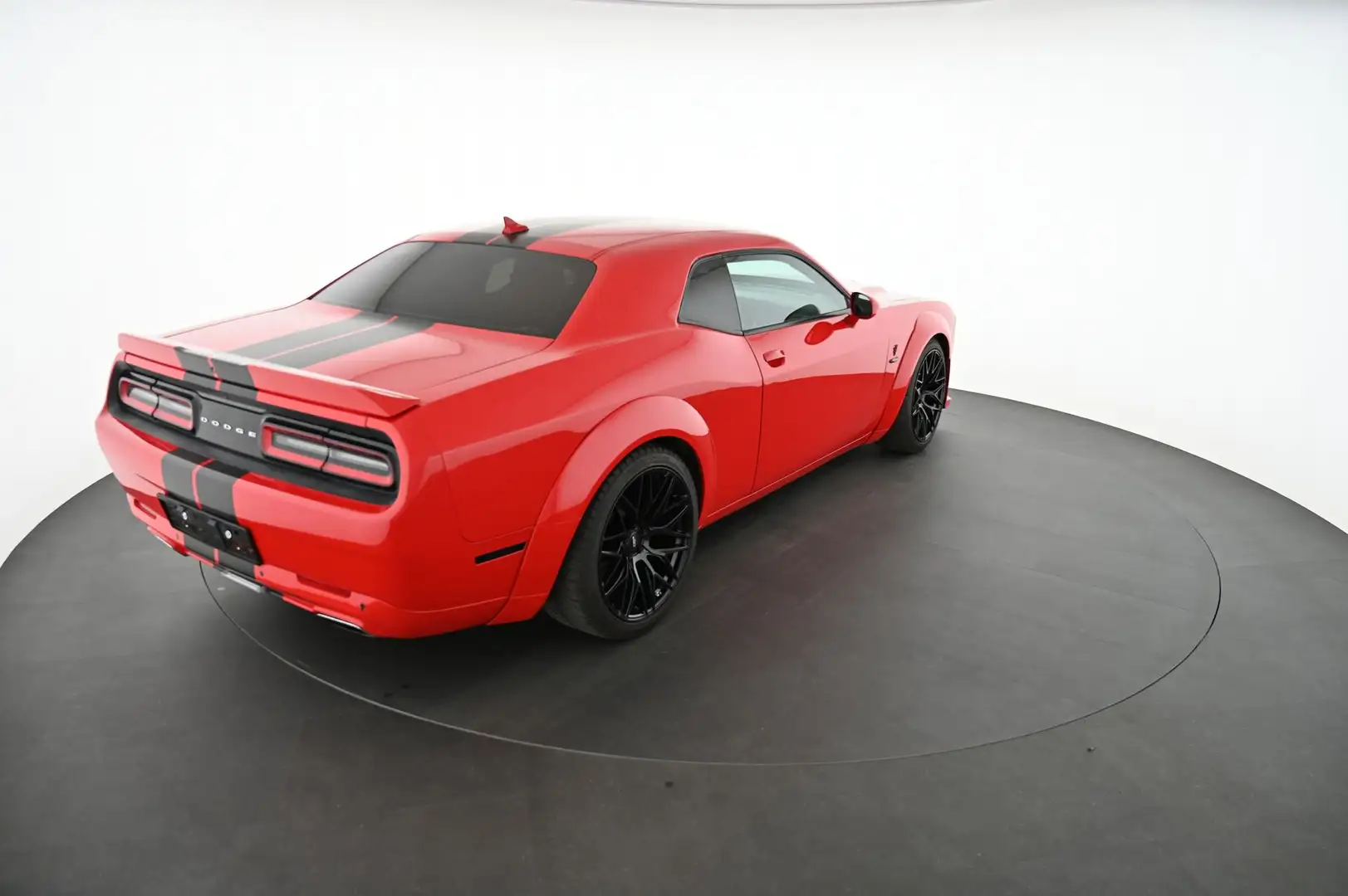 Dodge Challenger SXT 3,6 V6 Widebody Rot - 2
