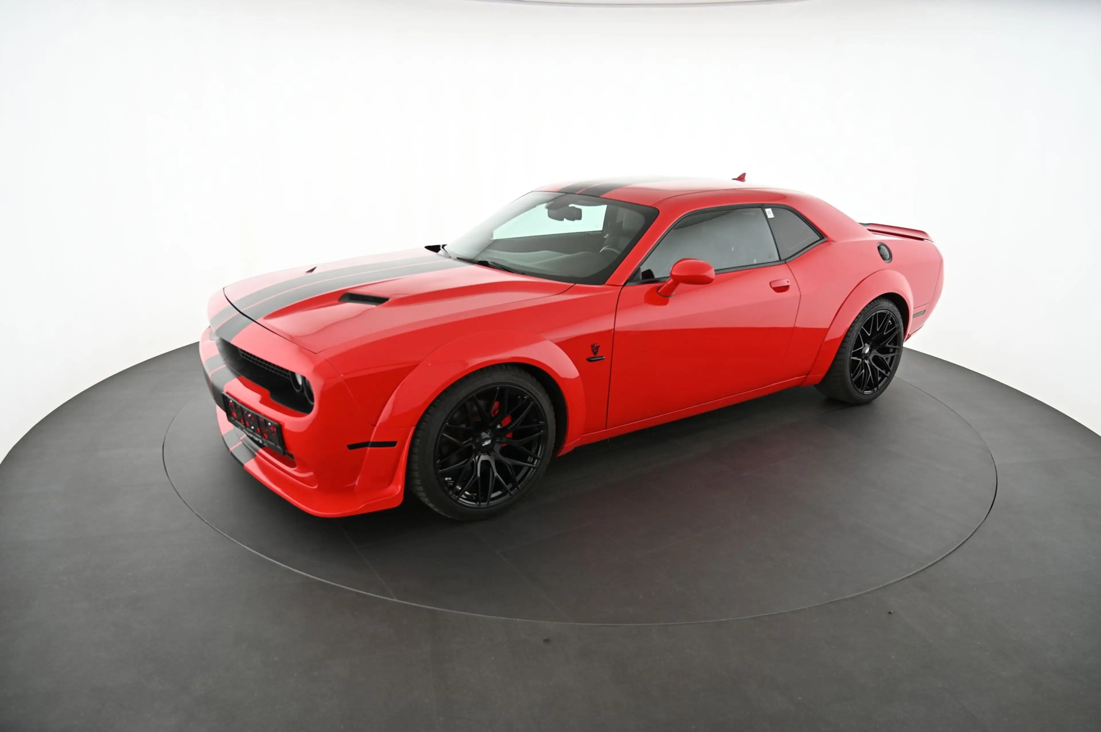 Dodge Challenger SXT 3,6 V6 Widebody EXP € 30.480,- — photo 3
