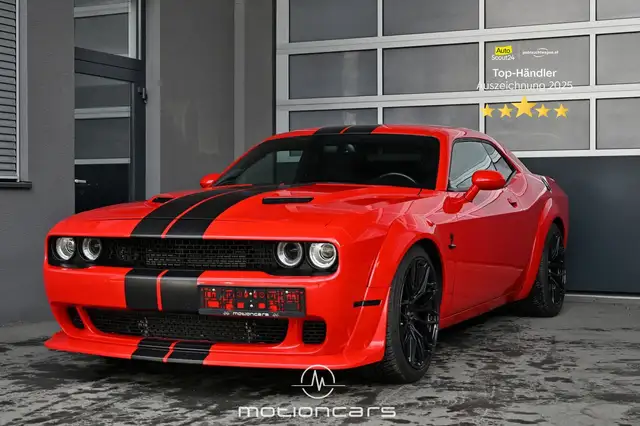 Dodge Challenger SXT 3,6 V6 Widebody EXP € 30.480,-