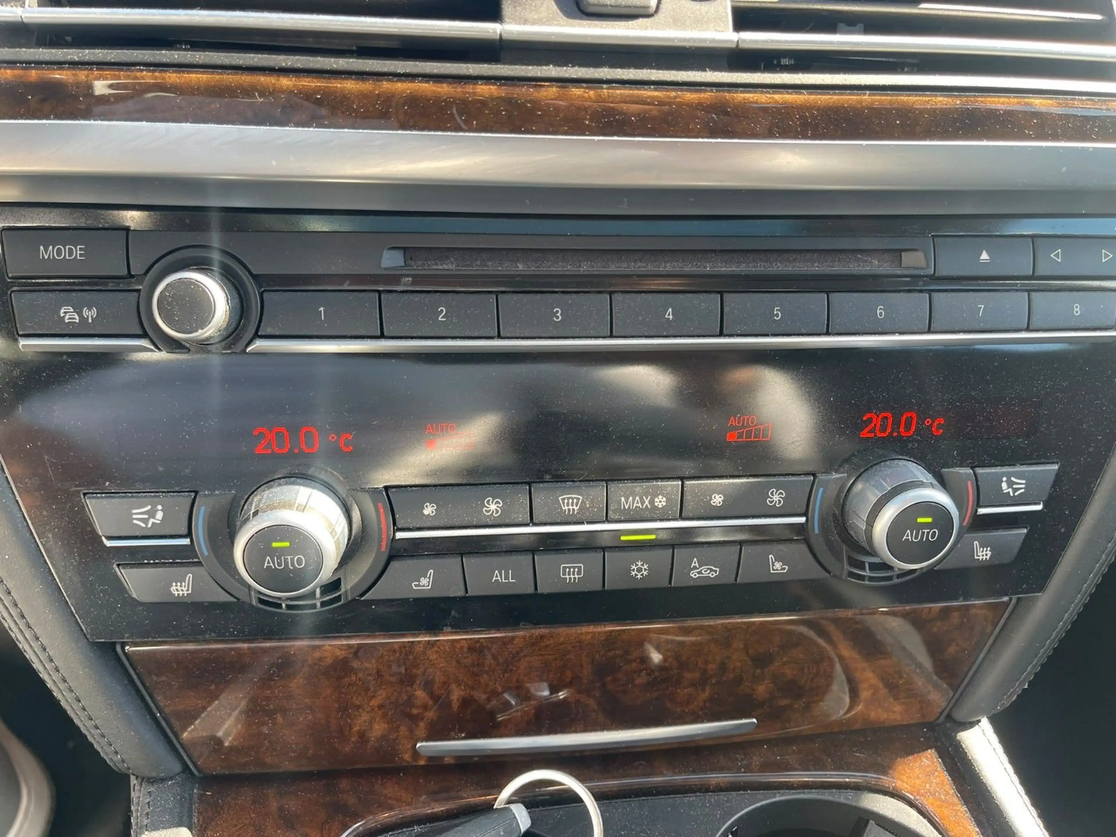 BMW 760 i VOLL HUD-UP Schiebedach 2 Hand — photo 14