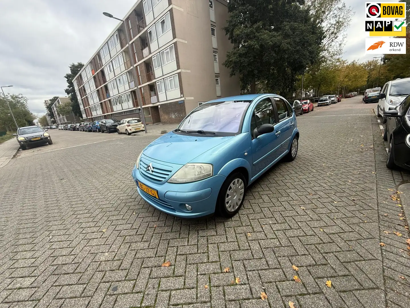 Citroen C3 1.4i Exclusive Blauw - 1