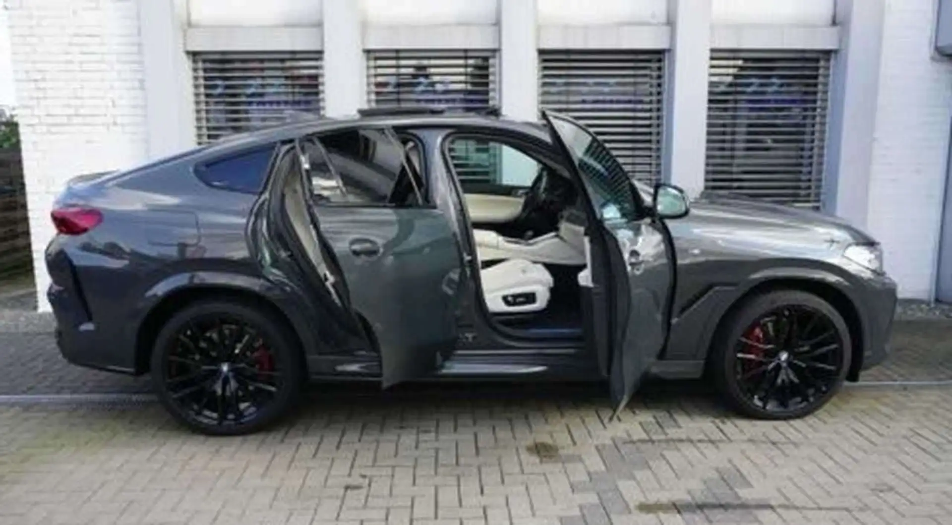BMW X6 30d M Sportpaket Black Edition - 1