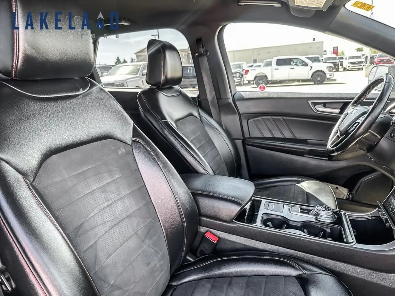 Ford Edge photo Ford Edge